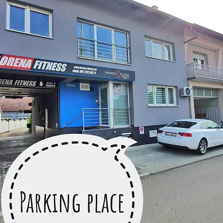 Apartment Anna - Free Pickup From Or Dropoff To Zagreb Airport At Any Time, Please Give Three Days Advance Notice - Long-Term Parking With Airport Transport Possibility Velika Gorica Exteriör bild